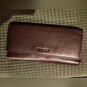 Roots Wallet